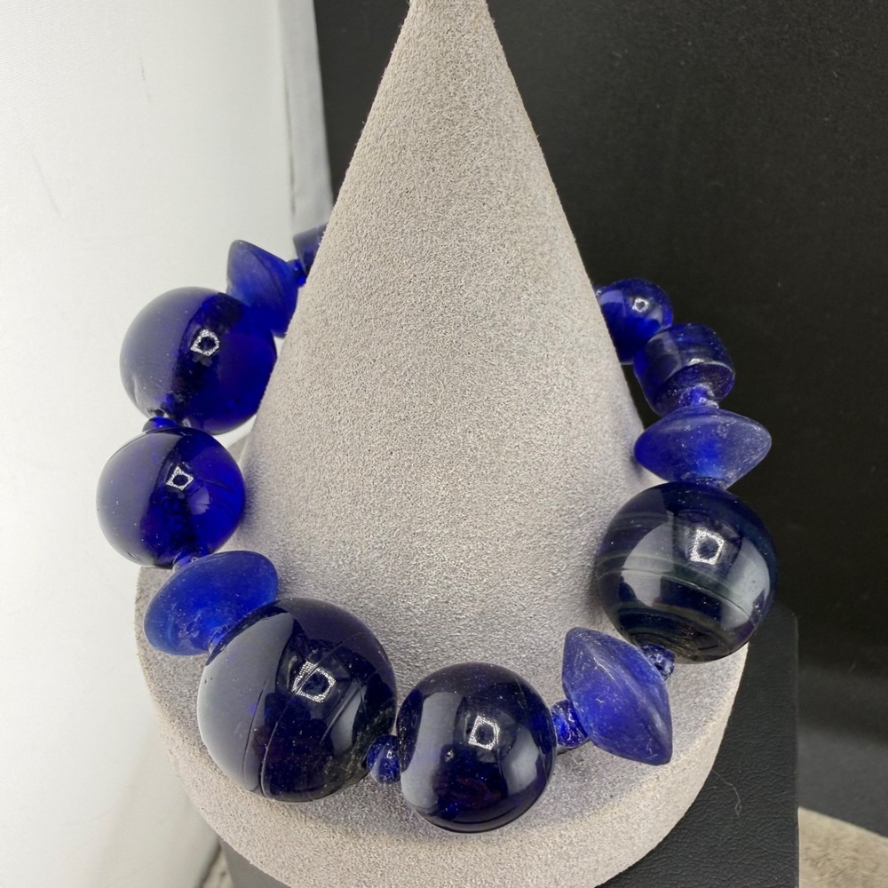 Estate Beaded Bracelet Blue Glass Gold Tone Chunky Statement 7"